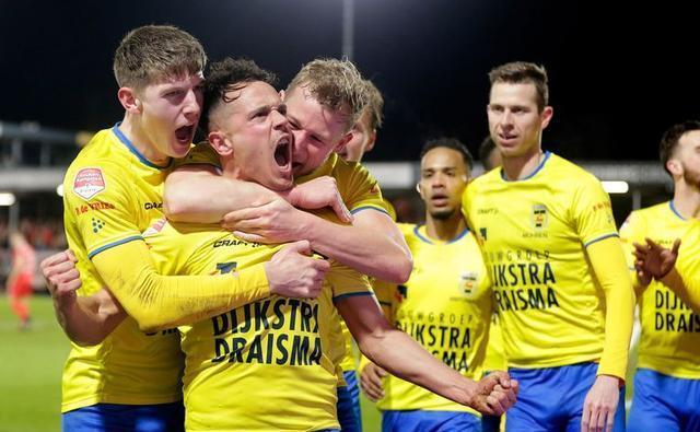 比分锁定在 比分锁定在