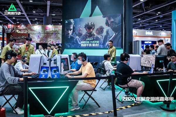 个踢球者 个踢球者