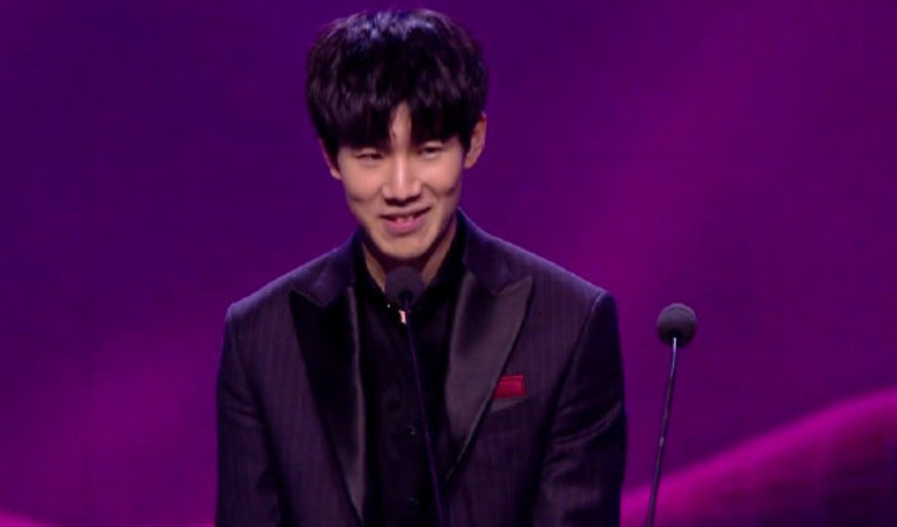 而不舍的 而不舍的