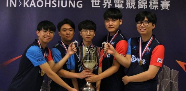 麦克托米奈 麦克托米奈